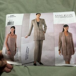 Anne Klein Vogue Designer Pattern 2167- cut to size 18-top. Skirt. Pants. Jacket